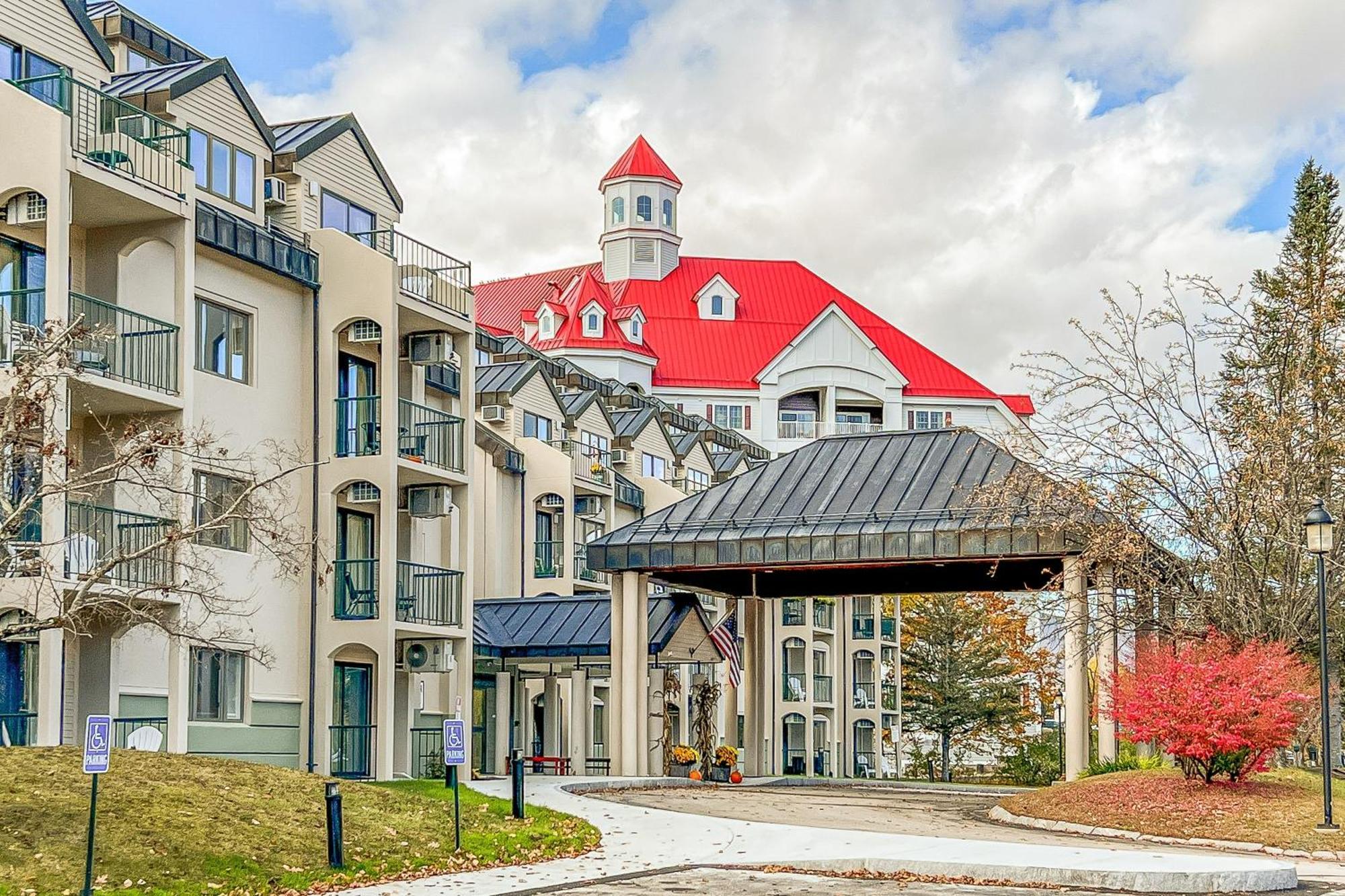 The Lincoln Studio At Rivergreen Экстерьер фото